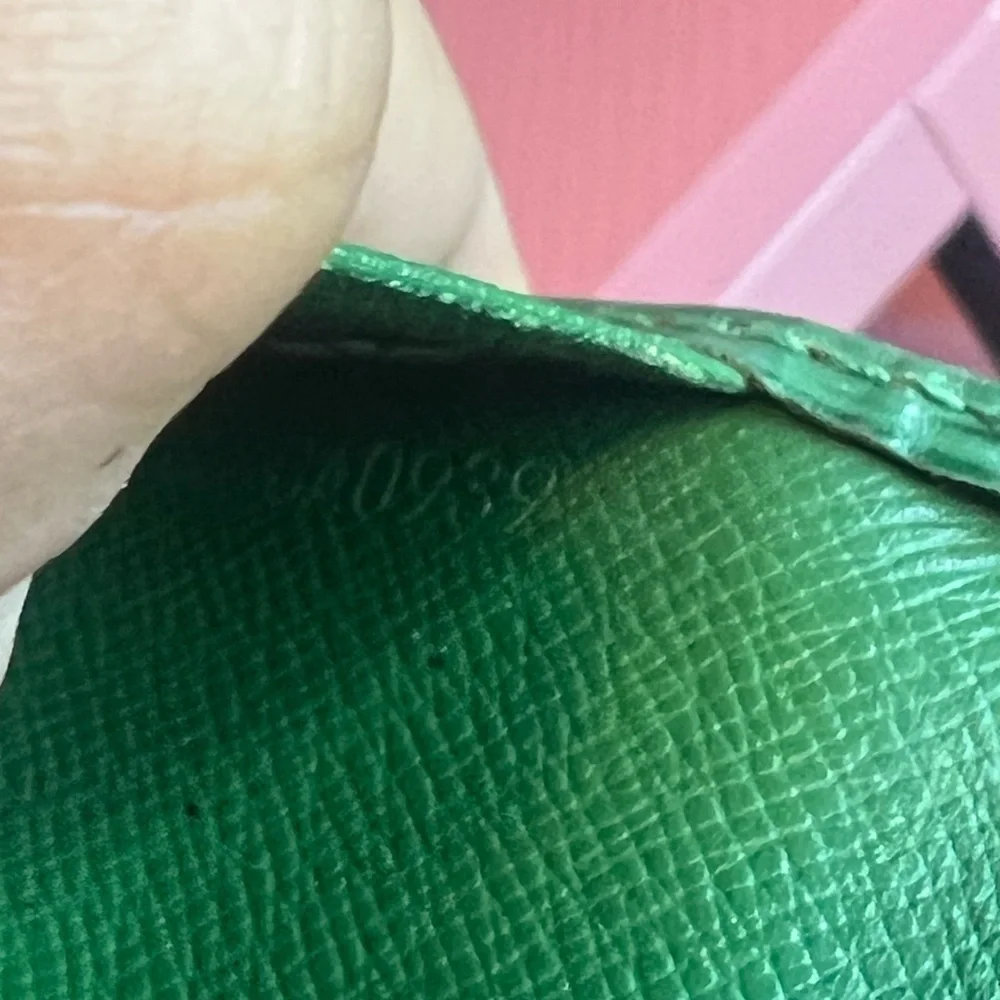 Louis Vuitton Epi Leather Card Holder Wallet, vintage!
